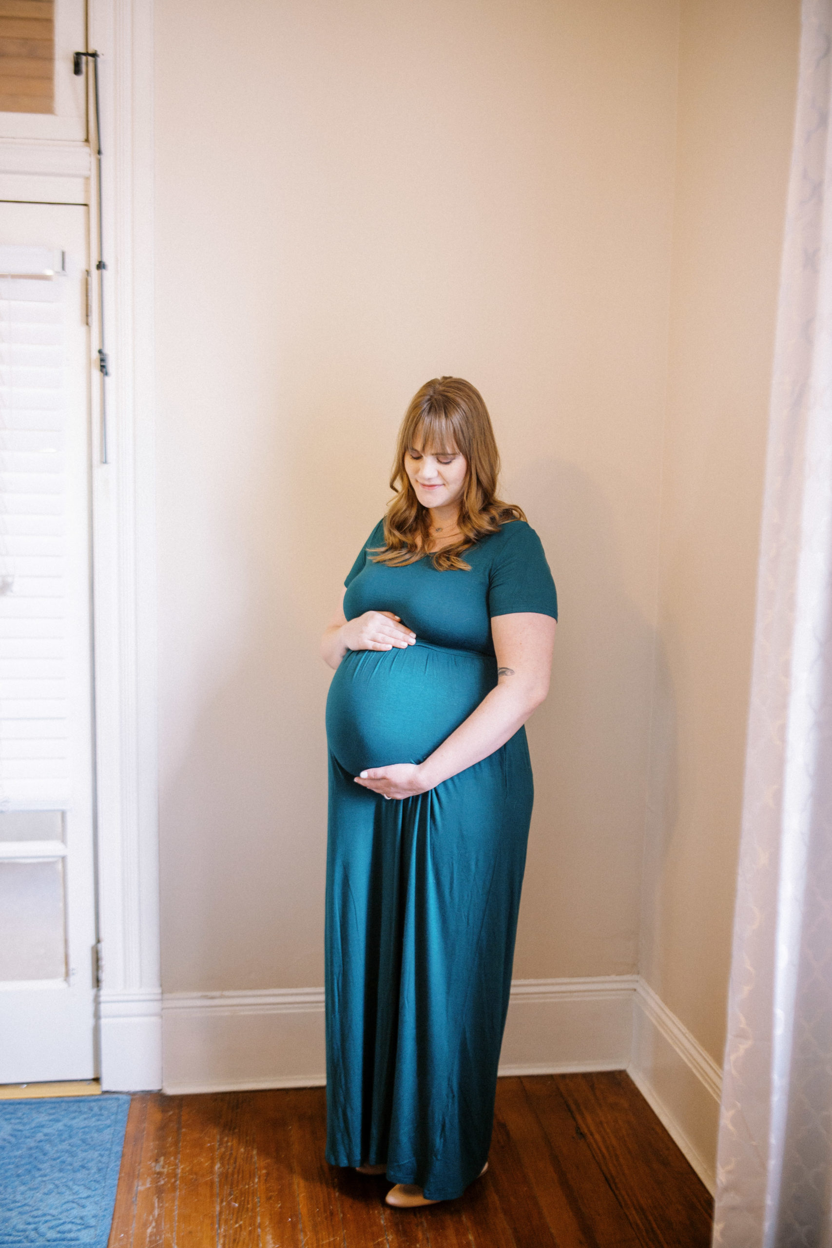 St Charles at home maternity session